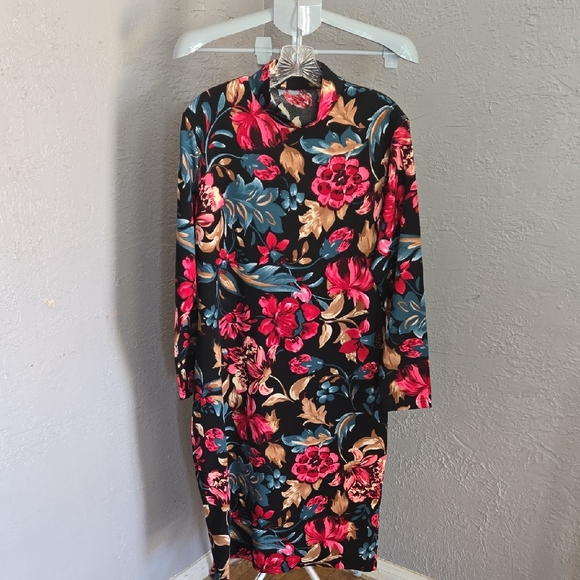 Emery Rose Dresses & Skirts - Plus 1X Long Sleeve Floral Sheath Midi Dress with Mock Neck